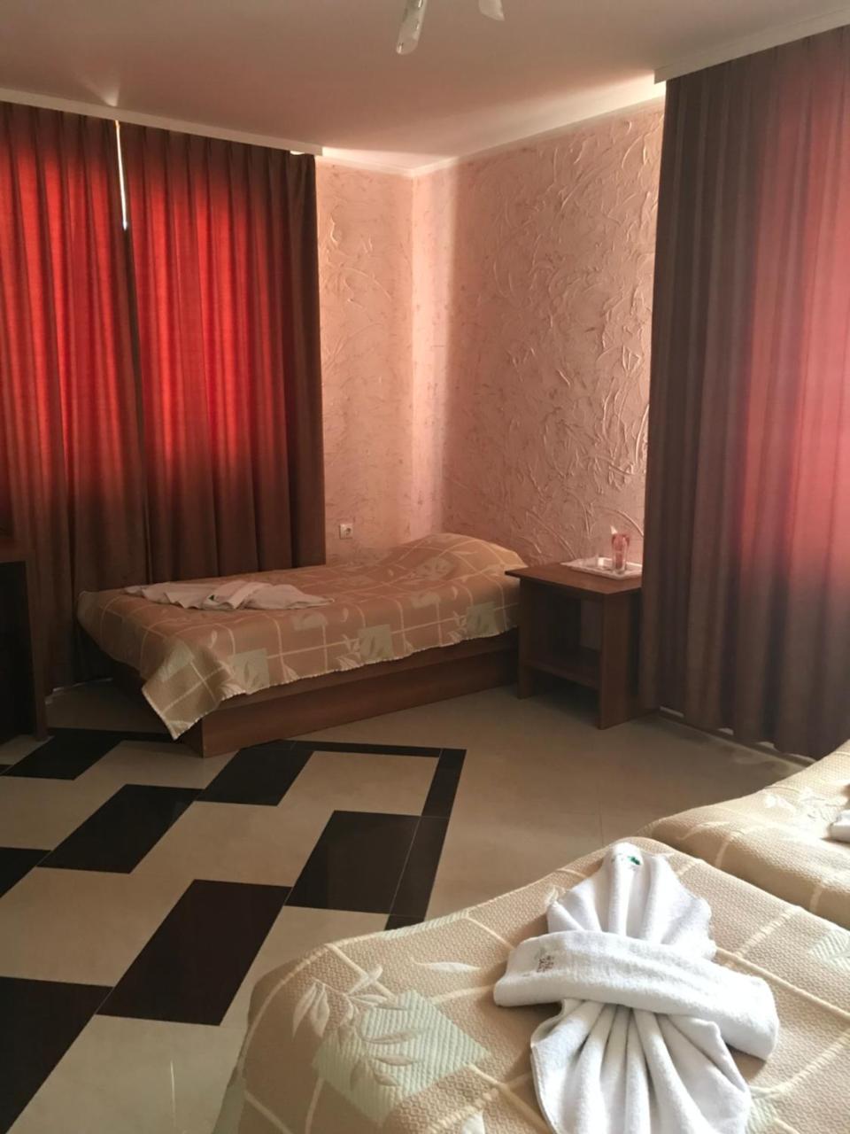 Family Hotel Yola Chepelare Extérieur photo
