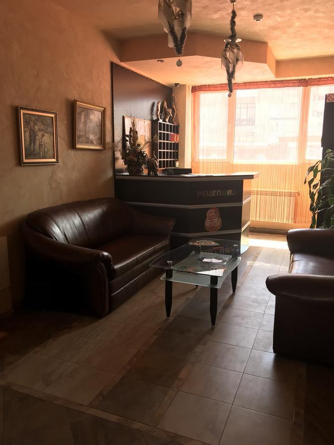 Family Hotel Yola Chepelare Extérieur photo